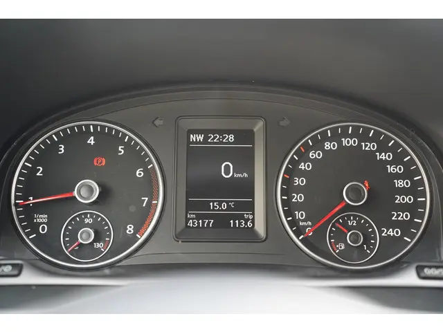 Volkswagen Caddy Maxi 1.0 TSI Trendline 2020 Benzine 18