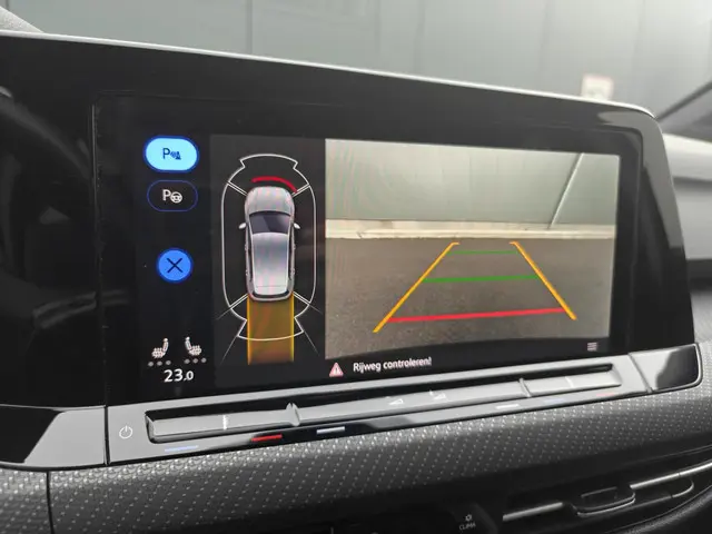 Volkswagen Golf 1.5 eTSI R-Line 2022 Benzine 20