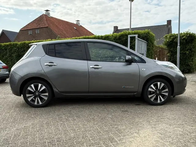 Nissan Leaf TEKNA 2016 Elektrisch 7