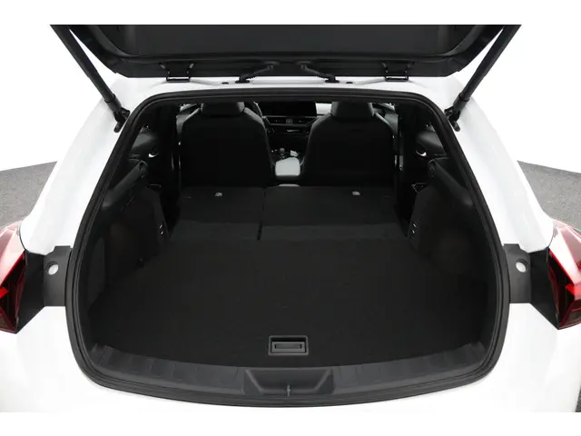 Lexus UX 300h 35th Edition 2026 Hybride Benzine 25