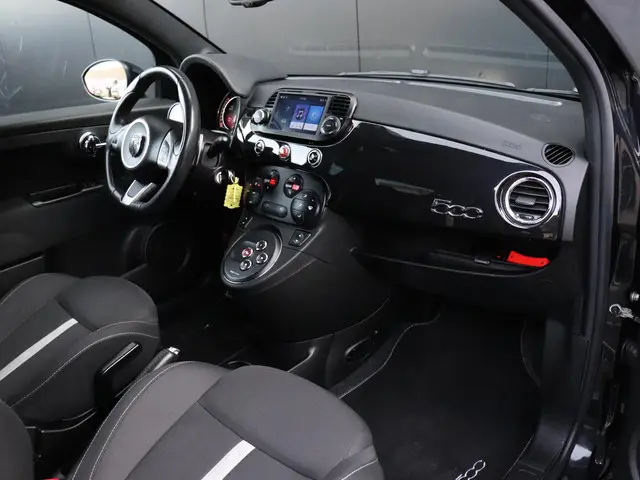 Fiat 500 1.4 T-Jet Abarth Elaborabile 2015 Benzine 16