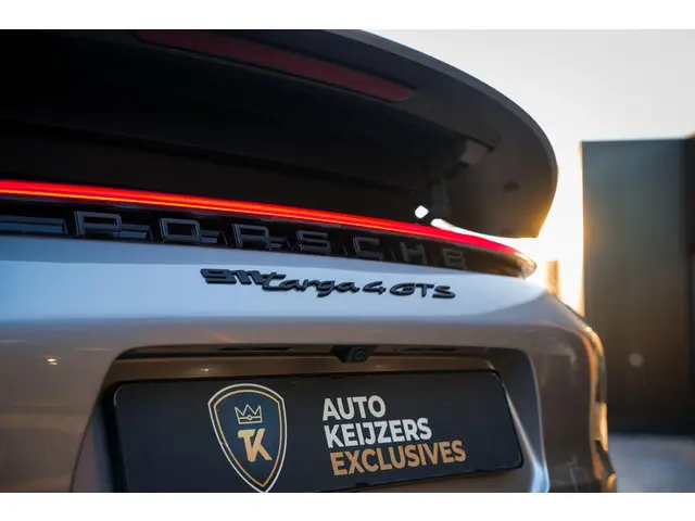 Porsche 911 3.0 Targa 4 GTS 2023 Benzine 41