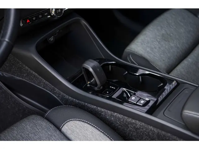 Volvo XC40 2.0 B3 Plus Black Edition 2025 Benzine 30