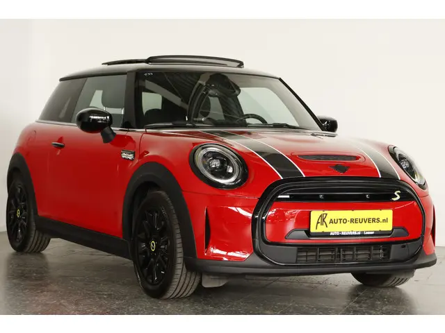 MINI Electric Cooper S 33 kWh 2022 Elektrisch 4