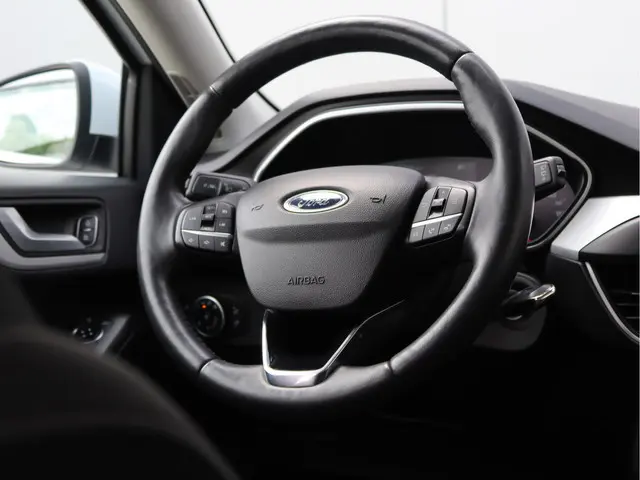 Ford Focus Wagon 1.0 EcoBoost 2019 Benzine 17