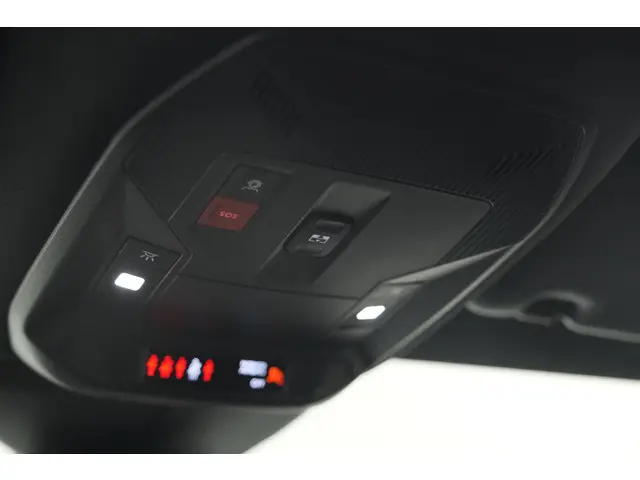 Opel Astra Electric 54 kWh GS Ultimate 2023 Elektrisch 77