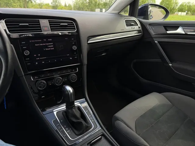 Volkswagen Golf Variant 1.5 TSI Highline 2019 Benzine 13