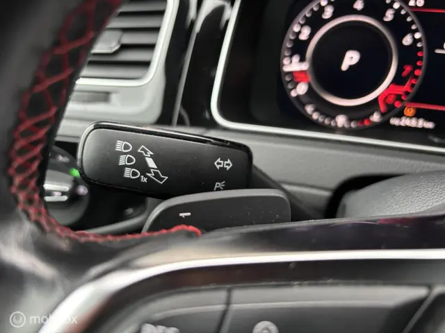 Volkswagen Golf 2.0 TSI GTI Performance 2019 Benzine 19