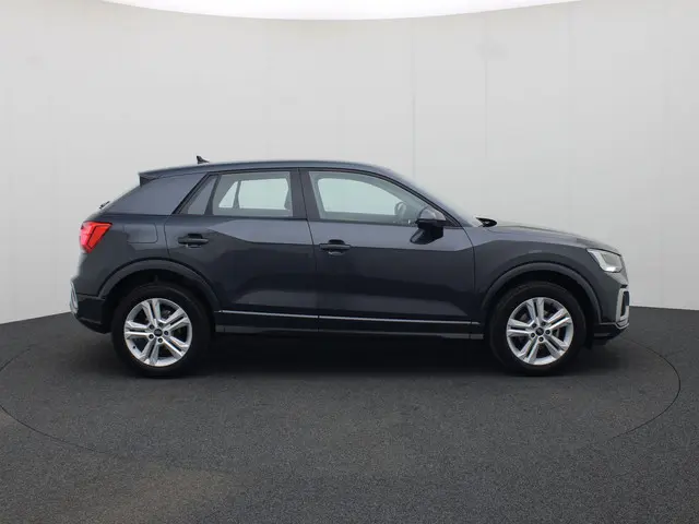 Audi Q2 35 TFSI/150PK Advanced edition 2024 Benzine 4