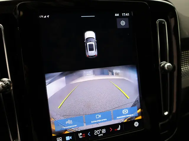 Volvo XC40 Recharge Core 2021 Elektrisch 11
