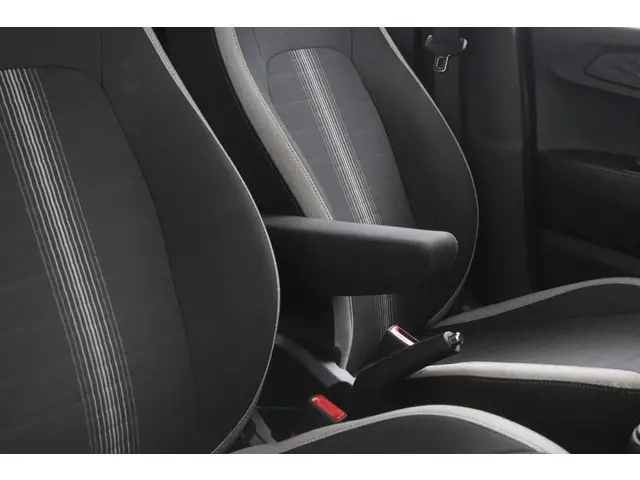 Hyundai i10 1.0 Comfort 2024 Benzine 13