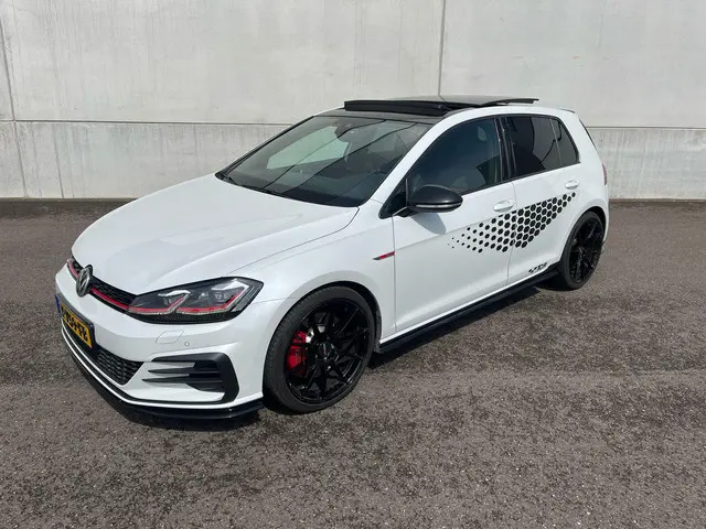 Volkswagen Golf 2.0 TSI GTI TCR 2019 Benzine