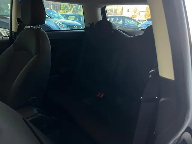 MINI Cooper Mini 1.6 Pepper 2013 Benzine 6