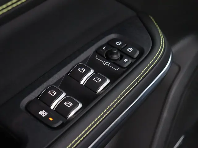 Lynk & Co 01 1.5 More 2025 Hybride Benzine 19