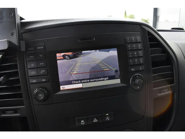 Mercedes-Benz Vito 116 CDI 3 persoons 2021 Diesel 13