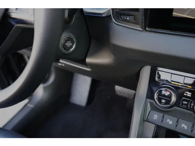 Škoda Karoq 1.5 TSI ACT Style 2018 Benzine 32