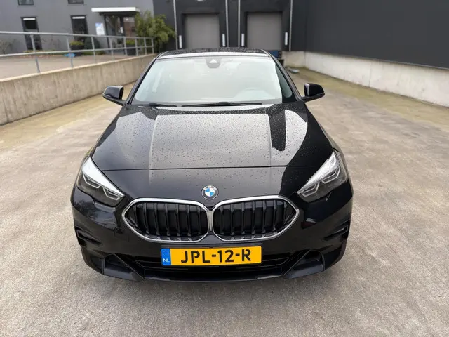 BMW 2 Serie Gran Coupé High Executive 218i 2022 Benzine 2