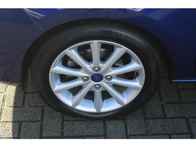 Ford Fiesta 1.0 EcoBoost 100 PK Titanium 2017 Benzine 24