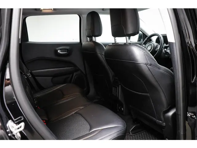 Jeep Compass 1.4 MultiAir Limited 4x4 2017 Benzine 12