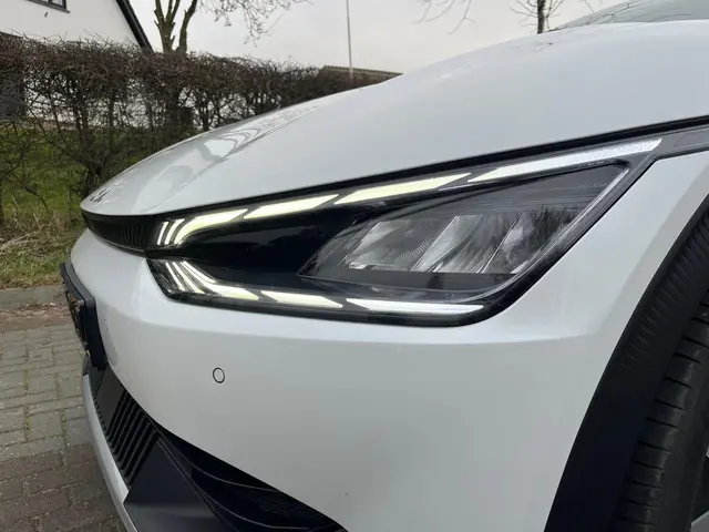 Kia EV6 Plus 77.4 kWh, BTW, Trekhaak, Led 2022 Elektrisch 4