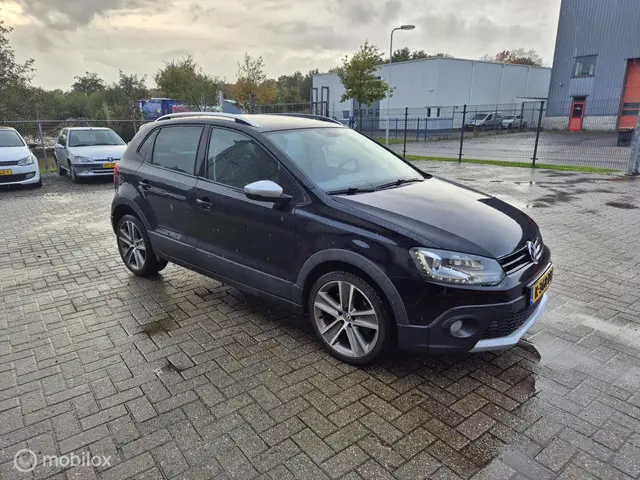 Volkswagen Polo 1.2 TSI Cross 2013 Benzine 6