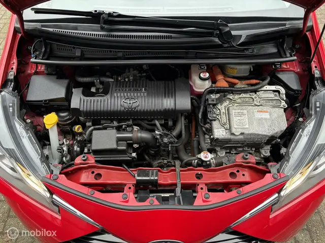 Toyota Yaris 1.5 Hybrid Aspiration 2017 Hybride Benzine 15