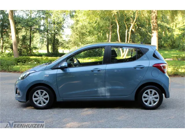 Hyundai i10 1.0i i-Motion Comfort 2016 Benzine 6