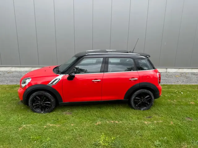 MINI Countryman Mini 1.6 Cooper S AUTOMTAAT 2012 Benzine 2