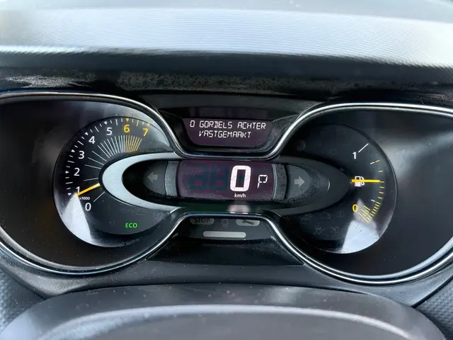 Renault Captur 1.2 TCe Expression Automaat 2013 Benzine 23