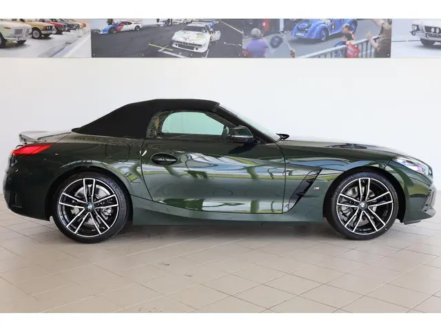 BMW Z4 sDrive20i Roadster 2025 Benzine 6