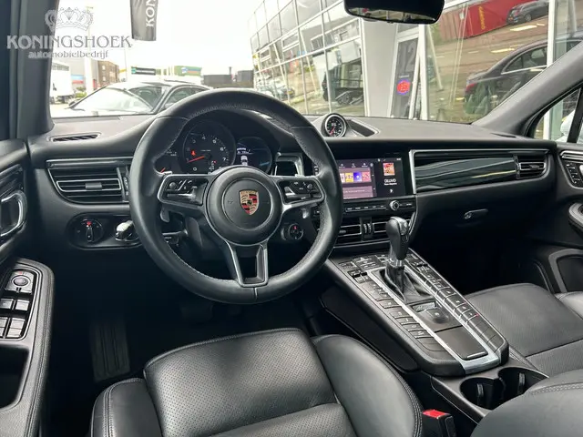 Porsche Macan 2.0 Sport/Chrono 2019 Benzine 12