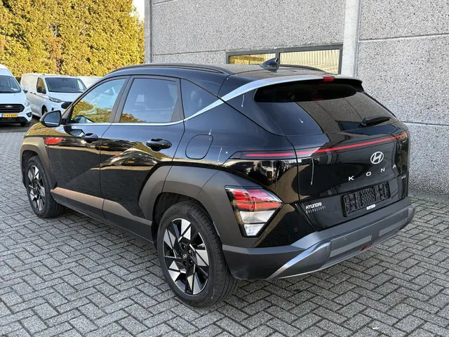 Hyundai Kona 1.6 GDI HEV Comfort 2024 Hybride Benzine 4
