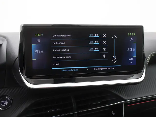 Peugeot e-2008 EV GT 50 kWh 2020 Elektrisch 19