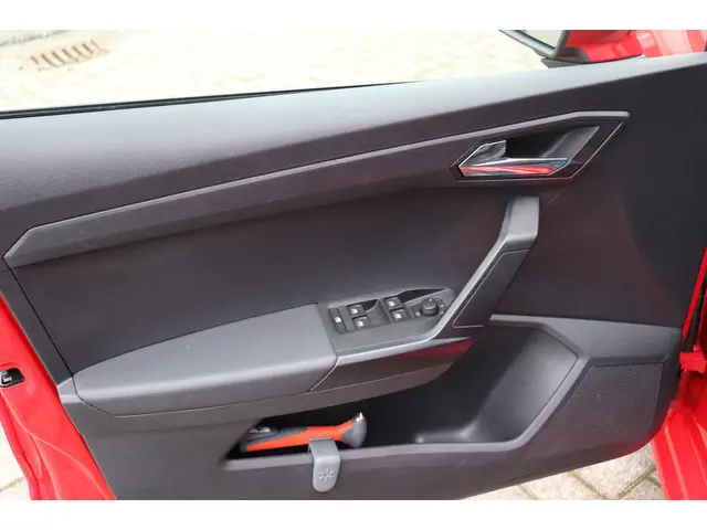 SEAT Ibiza 1.0 TSI Style 2020 Benzine 5