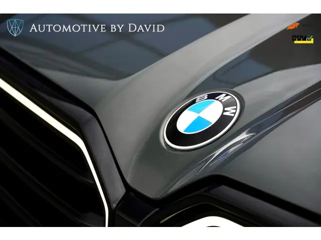 BMW XM PHEV 4.4 V8 653 pk 30 kWh 2023 Hybride Benzine 60