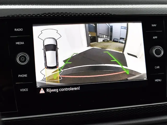 Volkswagen Polo 1.0TSI/95PK Life 2023 Benzine 29