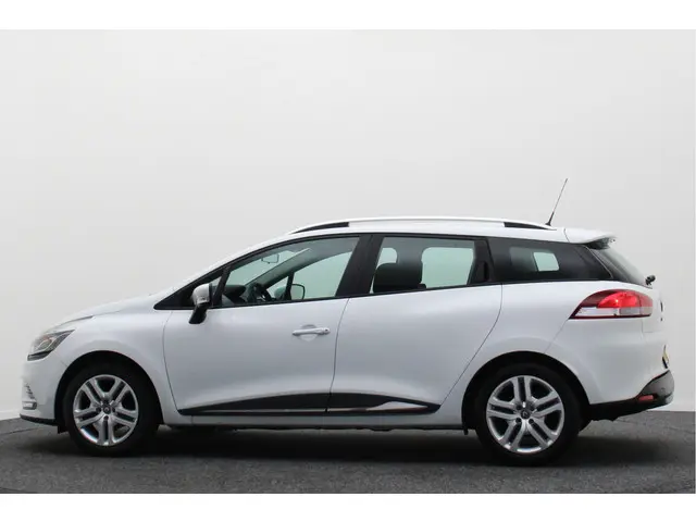 Renault Clio Estate 0.9 TCe Zen 2020 Benzine 16