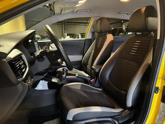 Kia Stonic 1.0 T-GDi Sports Edition 2020 Benzine 19