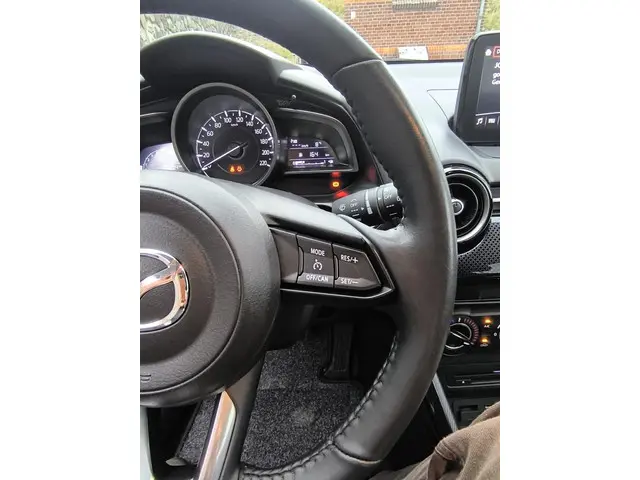 Mazda 2 1.5 Skyactiv-G Sport Selected 2019 Benzine 29