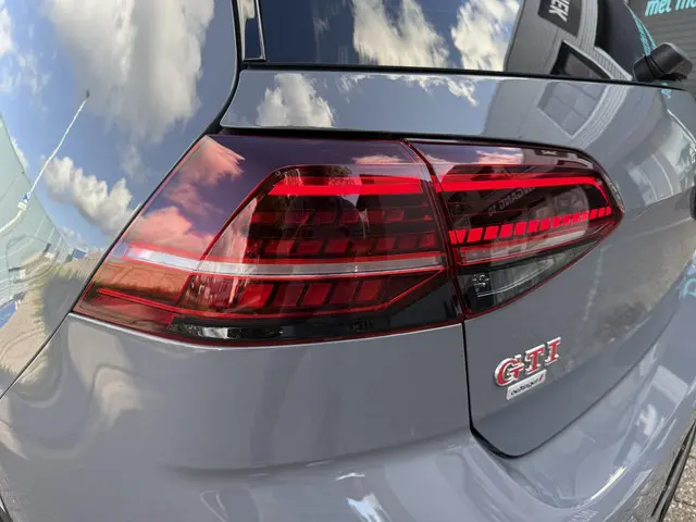 Volkswagen Golf 2.0 TSI GTI TCR 2019 Benzine 7