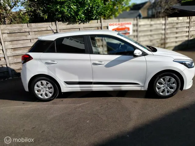 Hyundai i20 1.0 T-GDI Black Edition 2018 Benzine 5