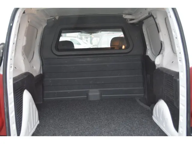 Citroën Berlingo 1.6 BlueHDI 75 Comfort 2017 Diesel 8