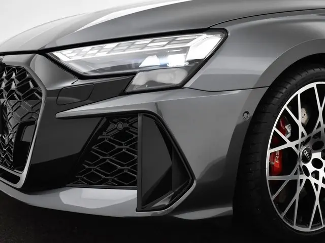 Audi RS3 Sportback 2.5 TFSI 400 PK 2025 Benzine 55