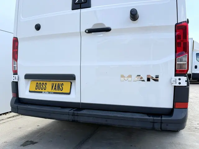 MAN TGE 3.140 2.0 TDI 2023 Diesel 13