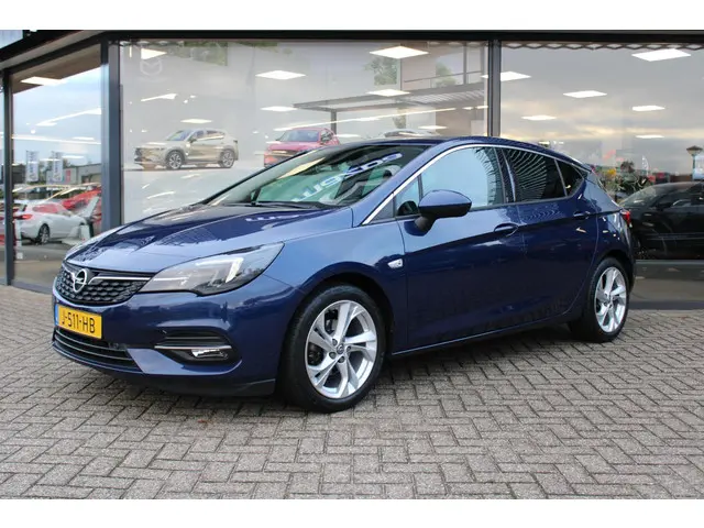 Opel Astra 1.2 Edition 2020 Benzine 2
