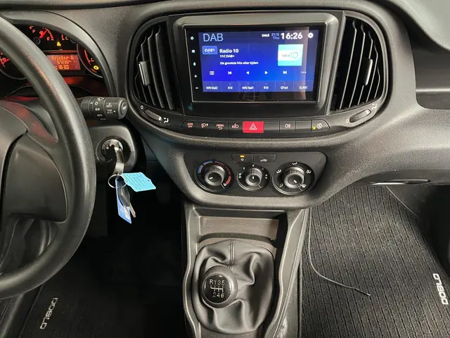 Fiat Doblò Cargo 1.6 MJ L1H1 2022 Diesel 8