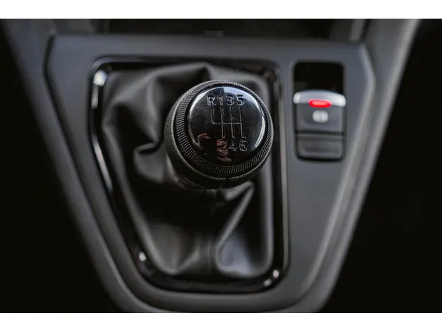 Renault Kangoo 1.5 Blue dCi 95 Comfort L2 2024 Diesel 20