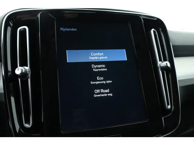 Volvo XC40 1.5 T3 Business 2021 Benzine 22