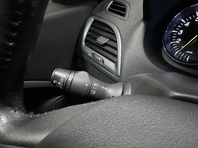 Renault Mégane Estate 1.2 TCe Limited 2016 Benzine 13