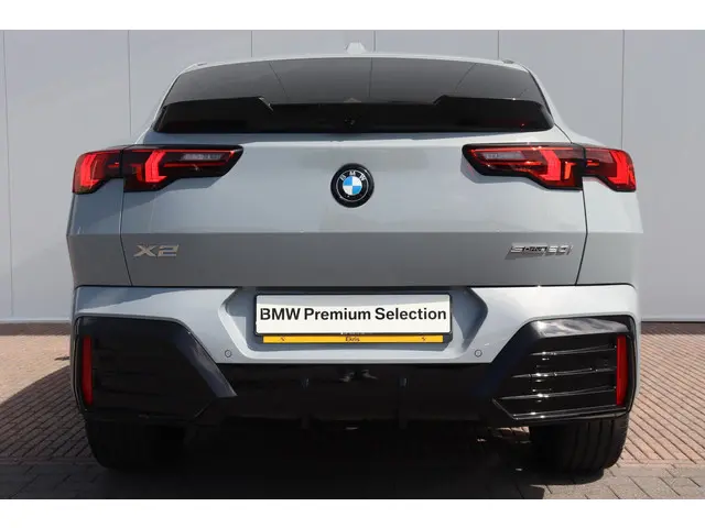 BMW X2 sDrive20i 2025 Benzine 7